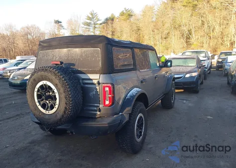 2022 Ford Bronco Badlands z USA, uszkodzony, nr VIN 1FMEE5DP5NLB38663